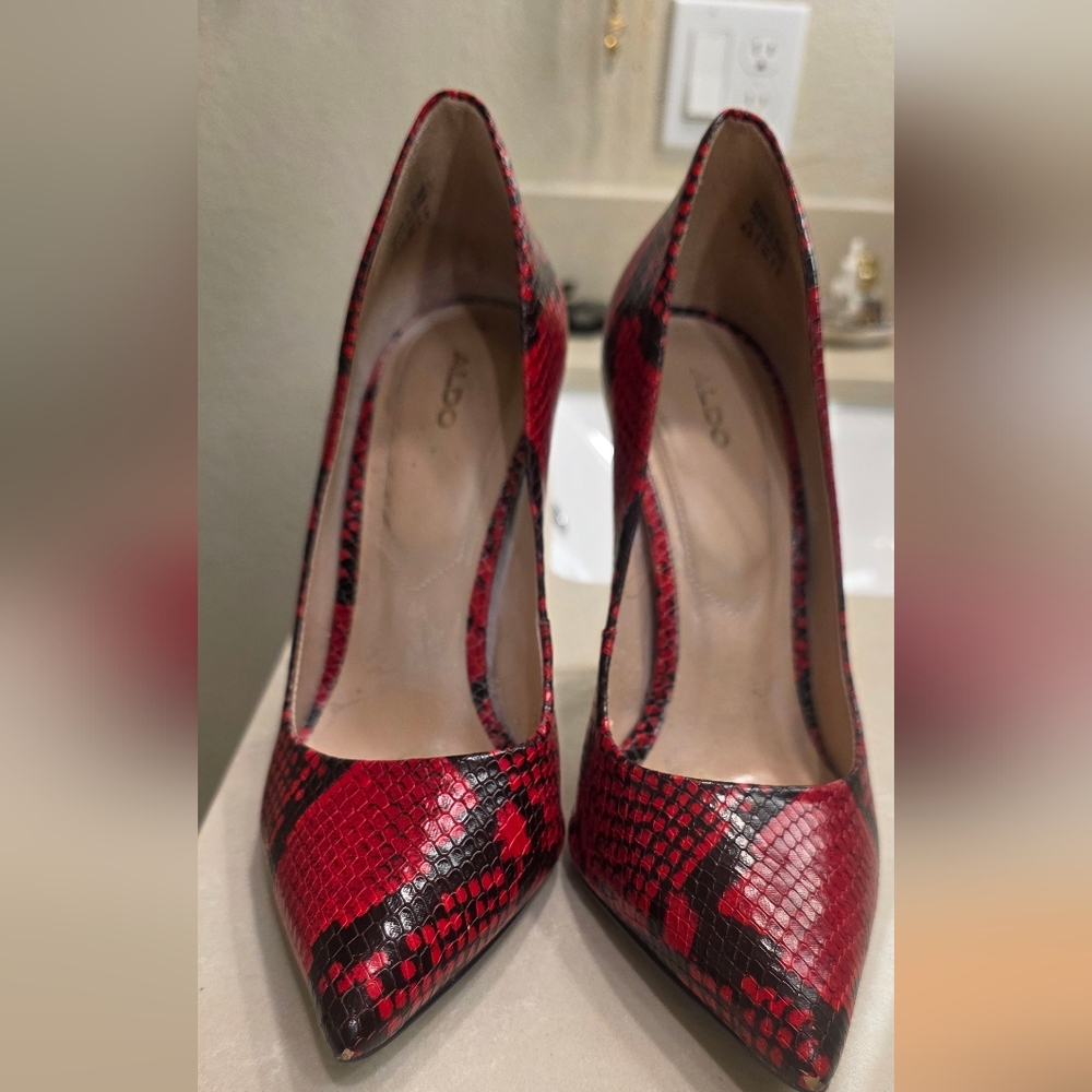 Aldo Python Pumps Leather. - image 6